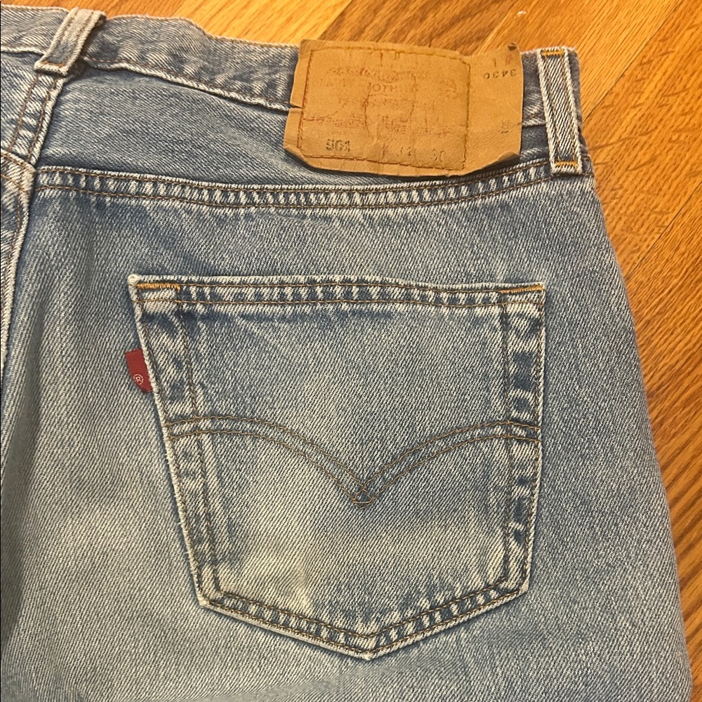 Vintage Levi 501s 34 x 30
